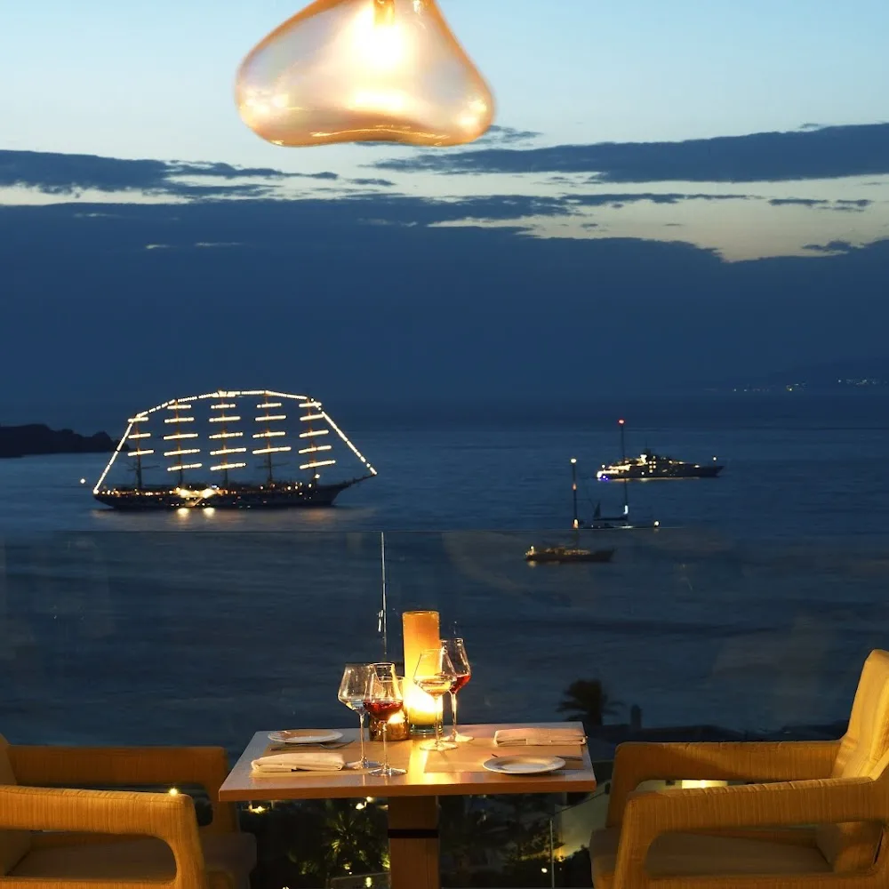 BAOS Greek Restaurant