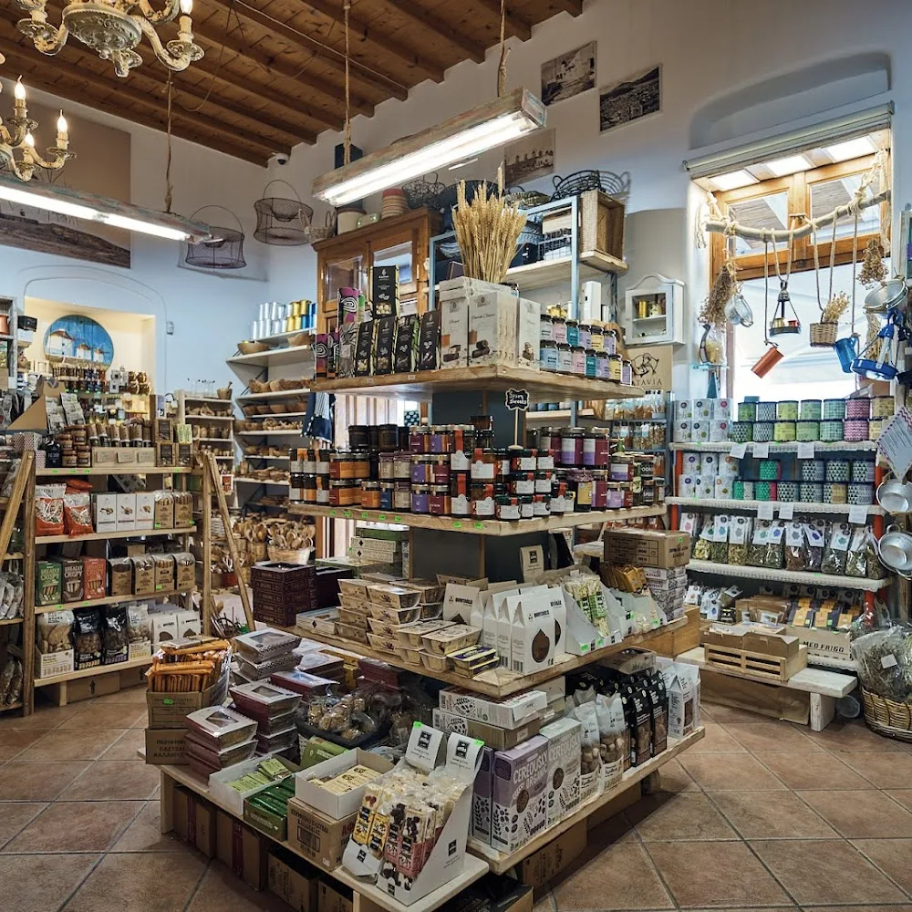 Savvas | Finest Greek Goods