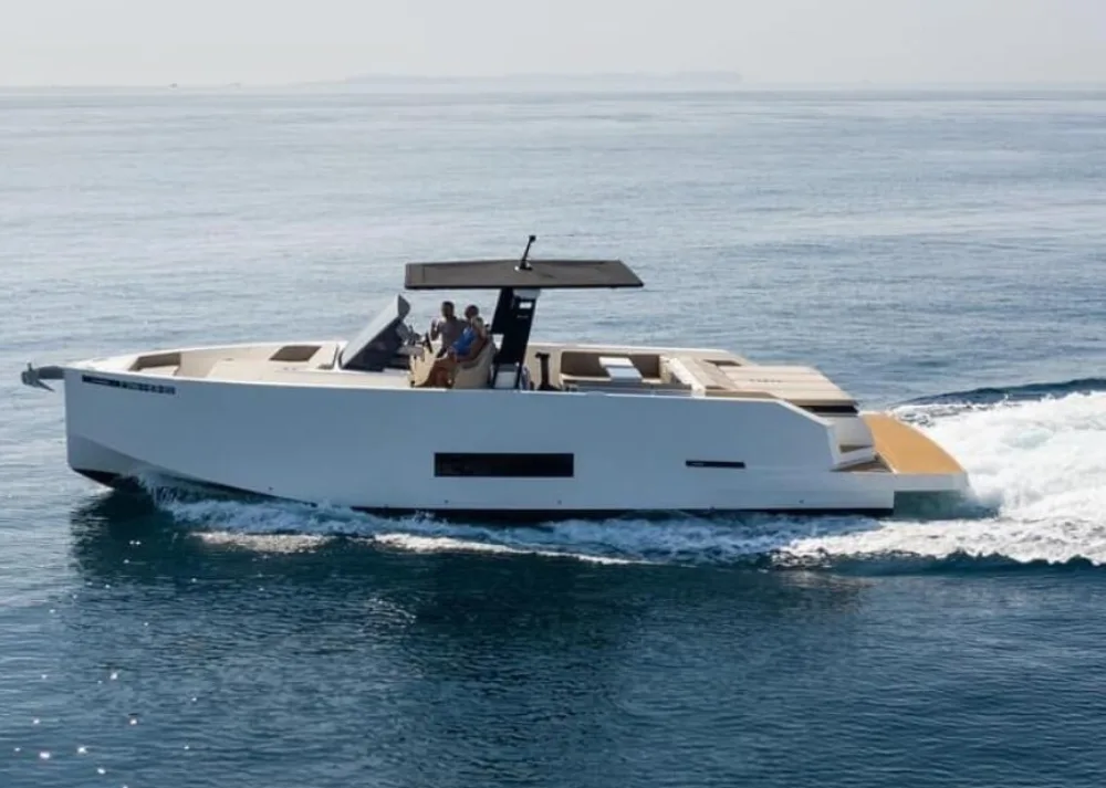 Nostos Mykonos Yachts