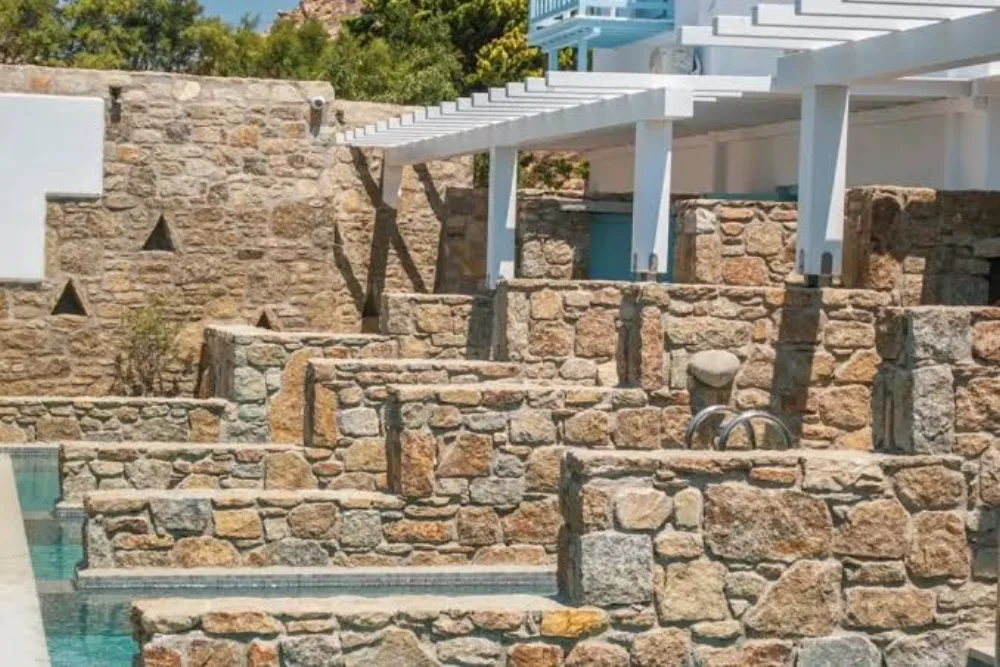 Agrari Ninemia Suites