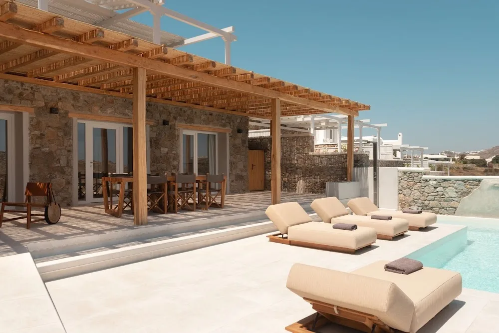 BEACHFRONT, PRIVATE POOL, GOLF, Concierge, Daily Maid and Chef-Meal Services at Paraiso del Mar