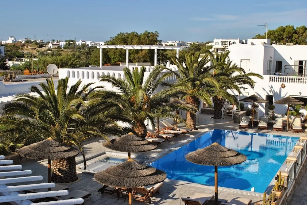 Petinaros Hotel