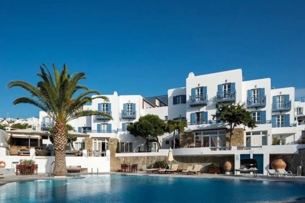 Poseidon Hotel Suites