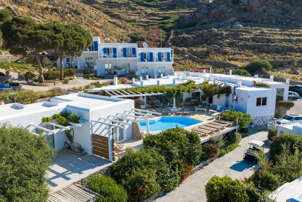 Rhenia Mykonos Hotel & Bungalows